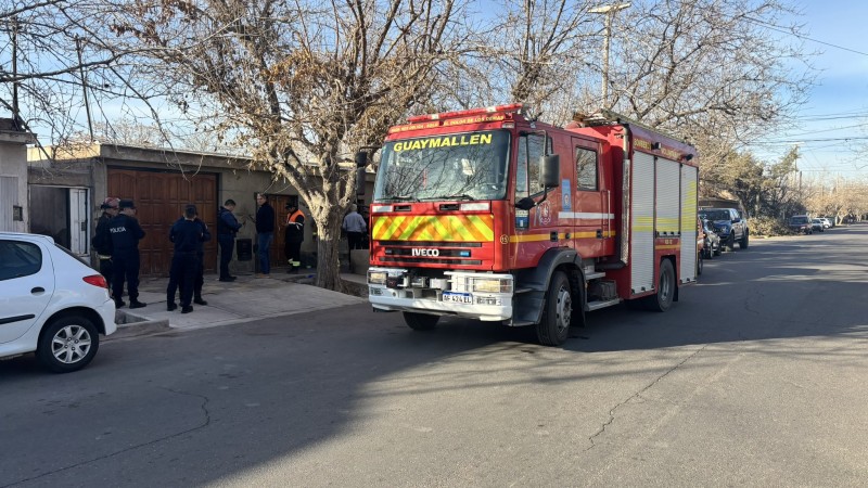 Guaymallén: se derrumbó el techo de una casa y una familia salvó su vida de milagro